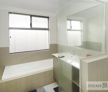 Designed for low maintenance living - Photo 6