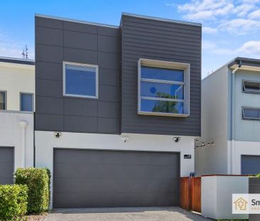 37 Affinity Place, Birtinya QLD 4575 - House For Rent | Domain - Photo 2