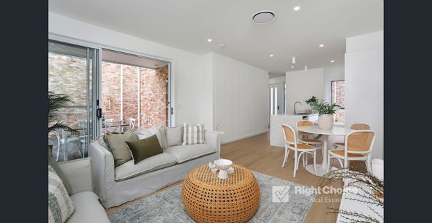 Brand New Executive Living - Photo 1