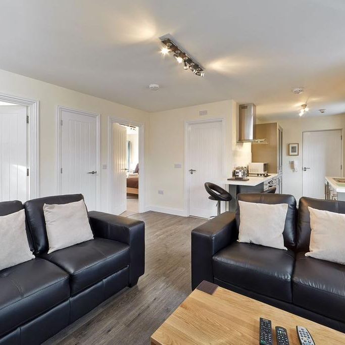 2 bedroom flat to rent - Photo 1