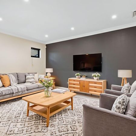 Executive-Style Townhouse With Exceptional Space, Premium Finishes & Prime Rivervale Location - Photo 2