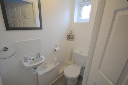2 bedroom House To Let - Photo 5