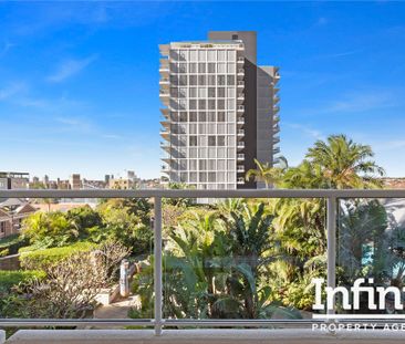SPACIOUS ONE-BEDROOM APARTMENT ON THE CITY FRINGE - Photo 6