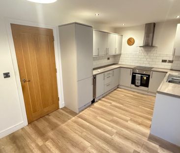 Leatham Avenue - Photo 2