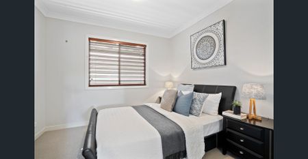 Gorgeous Townhouse In Perfect Location - Photo 5