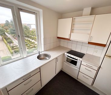 Lys og skøn 2-værelses lejlighed i Nørresundby - Photo 1