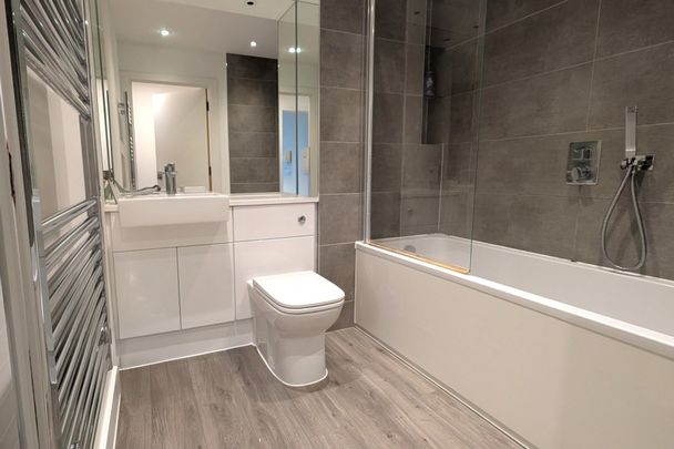 High Street, Staines - 1 bedroomProperty for lettings - Seymours - Photo 1