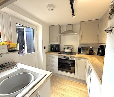 1 bedroom terraced house to rent - Photo 5