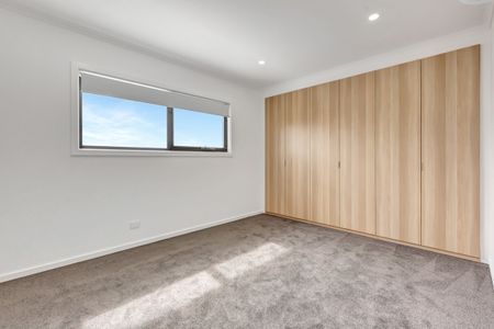Modern Family Home with Premium Inclusions in Truganina - Photo 3