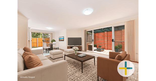 Renovated, Oversized, N-facing Townhouse with Two Sunny Courtyards - Photo 1