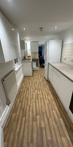 St Georges Place, Brighton - Photo 3