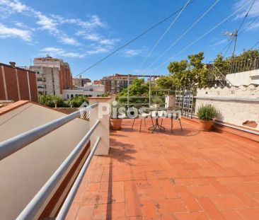 Casa en alquiler en Barcelona Capital - Photo 3