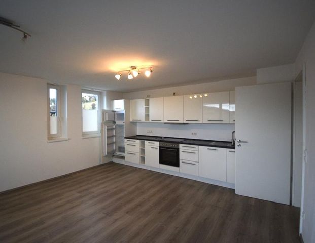 *** Traumwohnung mit Fernblick zu vermieten *** !!!! INKL. EBK !!!! - Foto 1