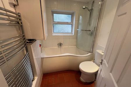 2 bedroom terraced house to rent - Photo 5