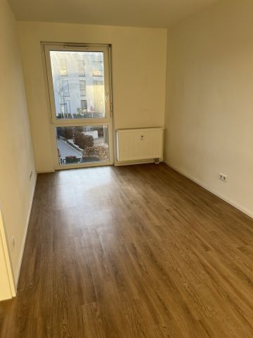 Yitzhak-Rabin-Straße 8, 40789 Monheim - Photo 5