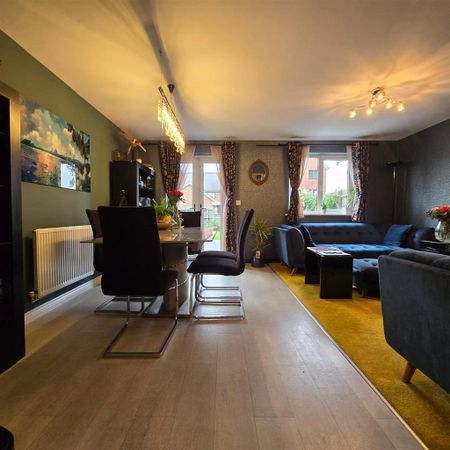 5 bedroom townhouse to rent - Photo 2