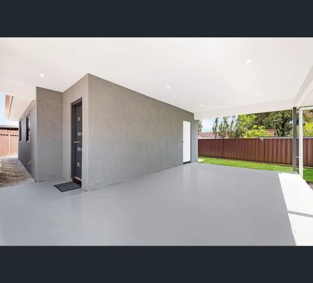 178b Sandal Crescent, Carramar, NSW 2163 - Photo 2