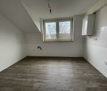 3-Raum-Wohnung am Kalkhügel frei! - Foto 1