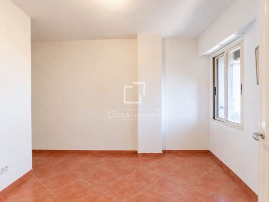 5 Bedroom apartment with 24m² terrace for rent in El Pla del Real, Valencia - Foto 1