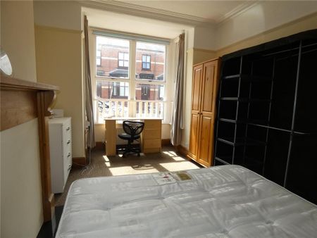 4 bedroom terraced house to rent - Photo 4