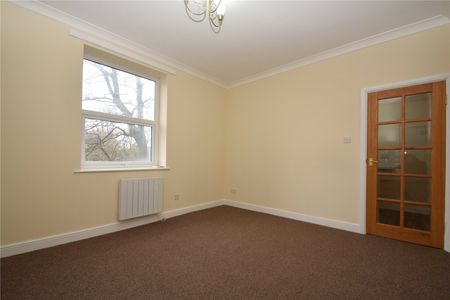 1 bed apartment to rent in Valley Bridge Parade, Scarborough, YO11 - Photo 3