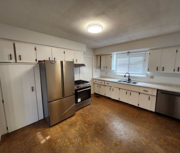 For Lease - 753 Notre Dame Drive, London South, Ontario - Photo 4