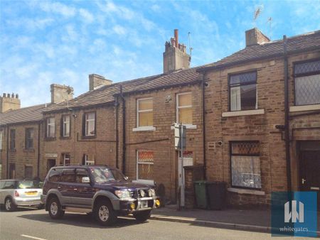 2 bedroom terraced house to rent - Photo 2