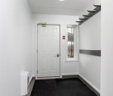 For Lease - 107 Ann Heggtveit Drive Unit# 112, Blue Mountains, Ontario - Photo 3