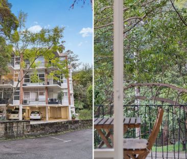 Beautifully Renovated and Sundrenched Apartment in Ultra-Convenient... - Photo 2