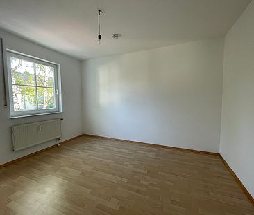 Zentral, hell & charmant: 2-Zimmer-Wohnung mit Balkon - Photo 3