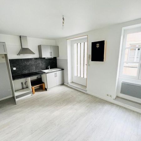 Location Appartement 2 pièces 39m² MACON 71000 - Photo 4