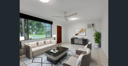 MODERN 3 BEDROOM HOME IN ANNANDALE - Photo 2