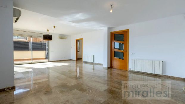 Casa o chalet de alquiler en Carrer Àngel Guimerà, 13, Vilassar de Dalt - Photo 1