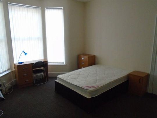 4 bedroom house to rent - Photo 1