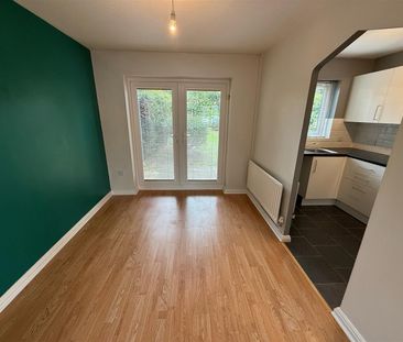 Alvega Close, New Ferry, CH62 - Photo 2