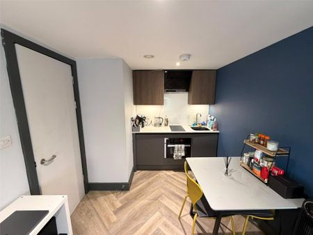 1 bedroom apartment to rent - Photo 4