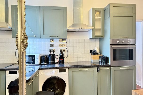 Seymour Street, LONDON - Photo 1