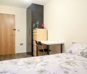 Room in a Shared Flat, Ilford, IG3 - Photo 6