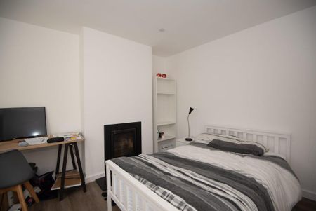 3 bedroom semi-detached house to rent - Photo 4