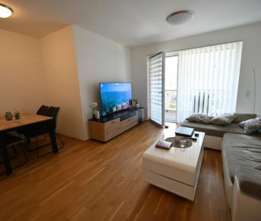 Gepflegte 2-Zimmer Wohnung mit Balkon in zentraler Lage! - Foto 2