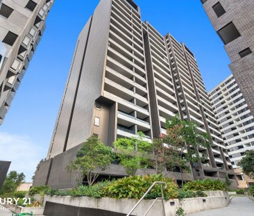 2 Bedroom Huge Apartment Close to Liverpool CBD&excl;&excl;&excl; - Photo 5