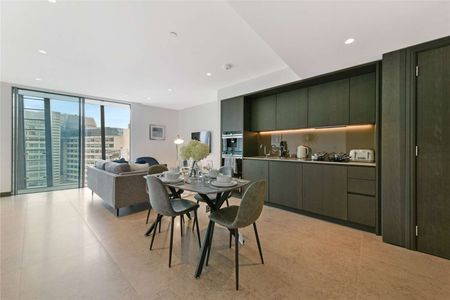 A spacious Manhattan apartment situated in the luxurious development, One Blackfriars. - Photo 4