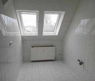 Kleine, gemütliche Dachgeschosswohnung - Photo 2