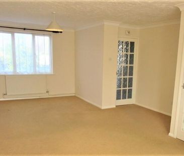 3 bedroom detached house to rent - Photo 1