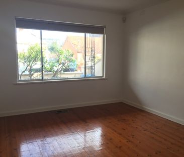 WALKING DISTANCE TO CHAPEL STREET!! - Photo 3