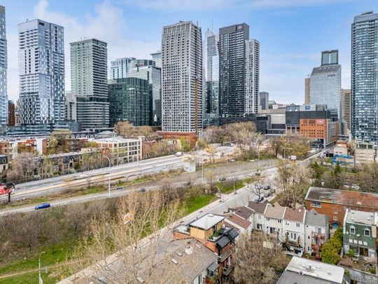 Montréal (Ville-Marie) (Centre) - Photo 1