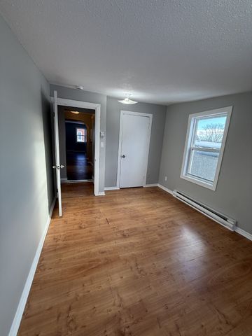 23 Lowrey Street - 2 - Photo 4
