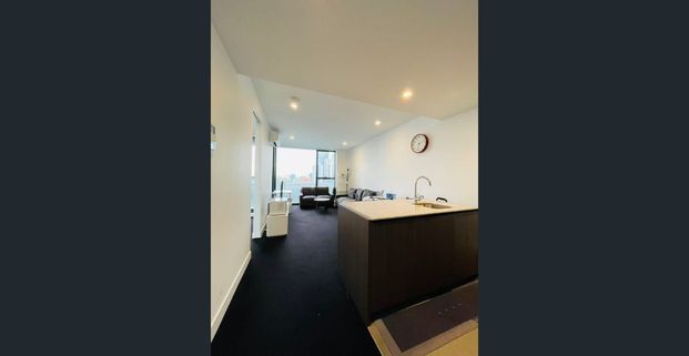 Furnished 1-Bedroom Apartment – Swanston Central, Carlton - Photo 1
