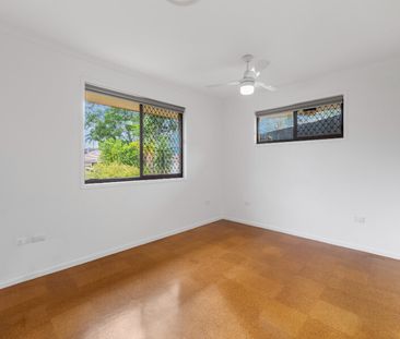 6 Blaxland Avenue, Paradise Point - Photo 5