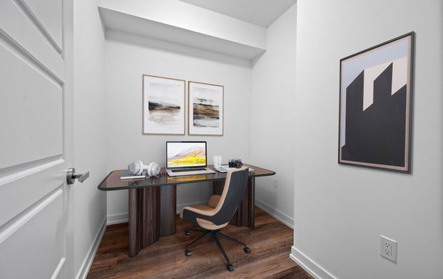 For Lease - 333 Sunseeker Avenue Unit# 415, Innisfil, Ontario - Photo 1